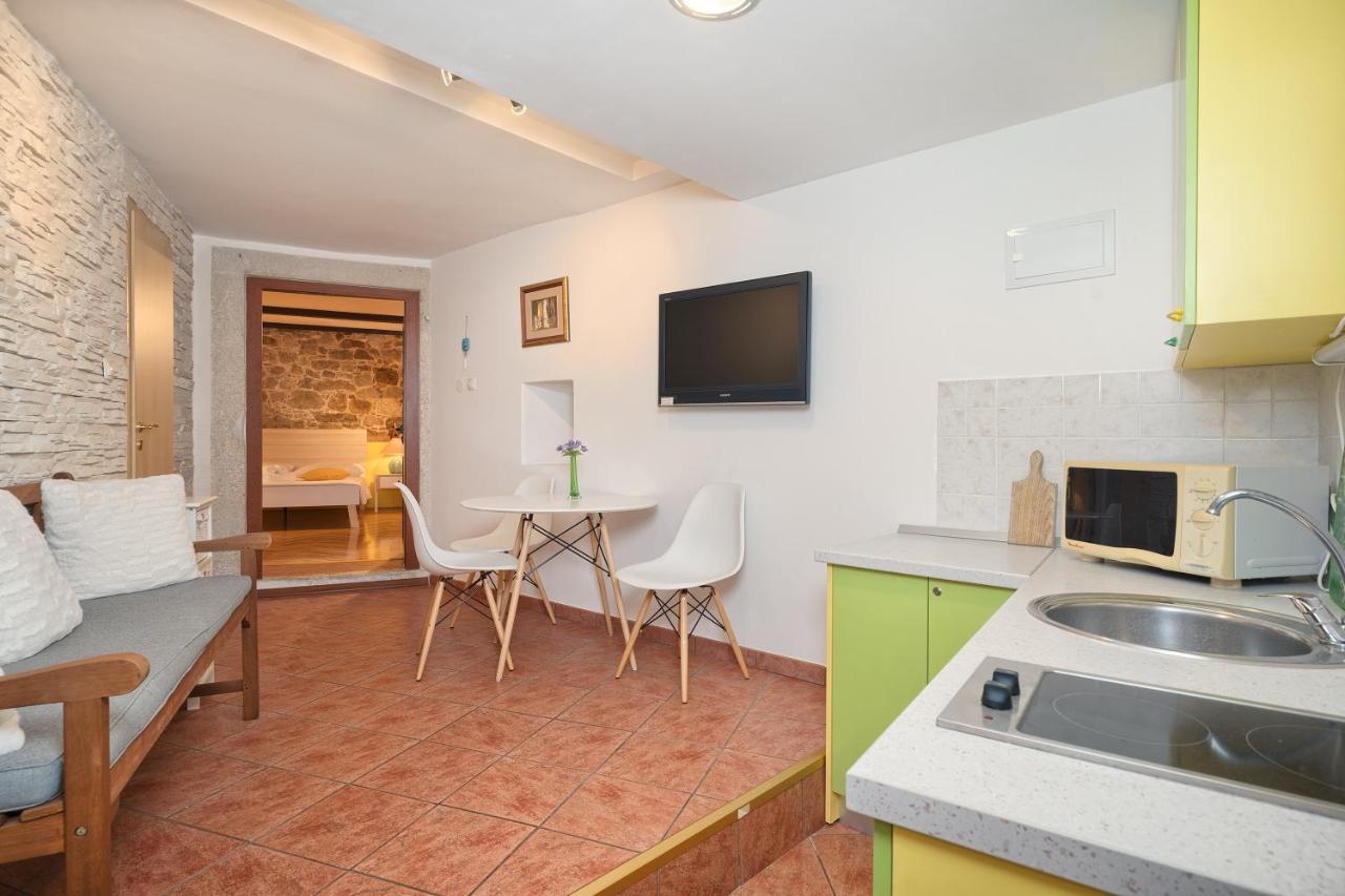 Poetry House Hotel Split Buitenkant foto